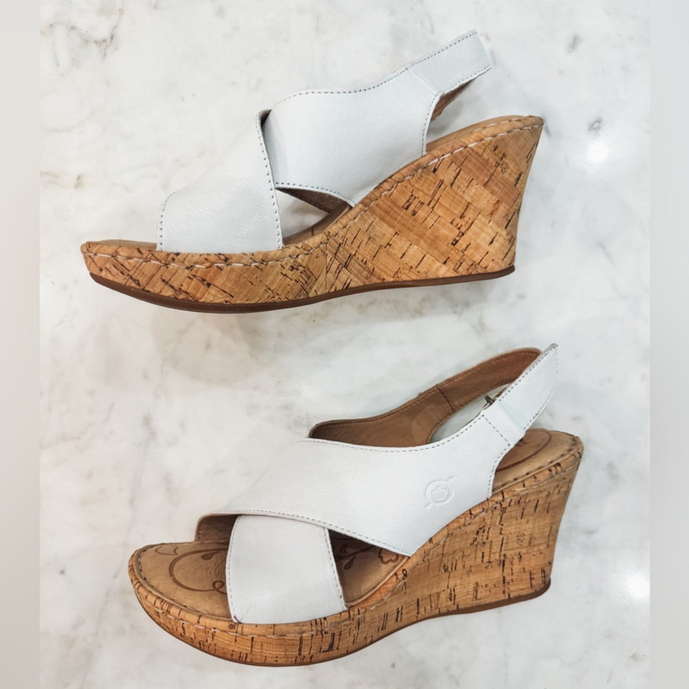 Born White Leather Wedge Sandals - Size 7